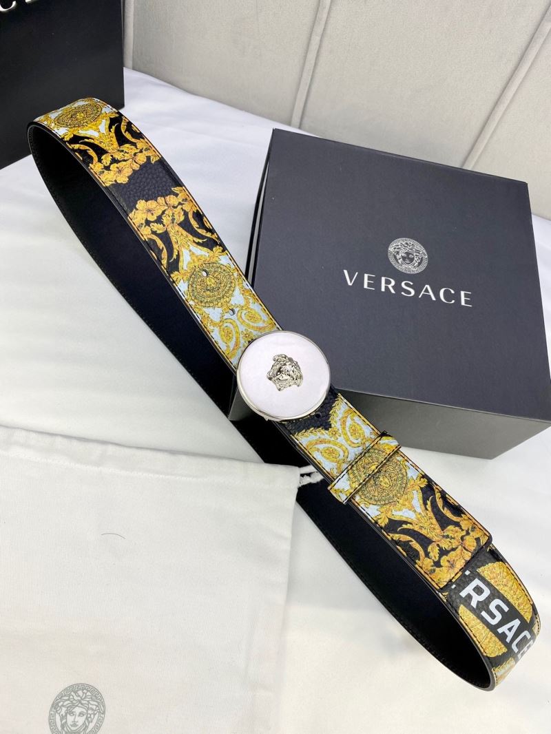 VERSACE